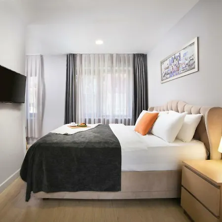 Ipek Ottoman Suites מלון דירות